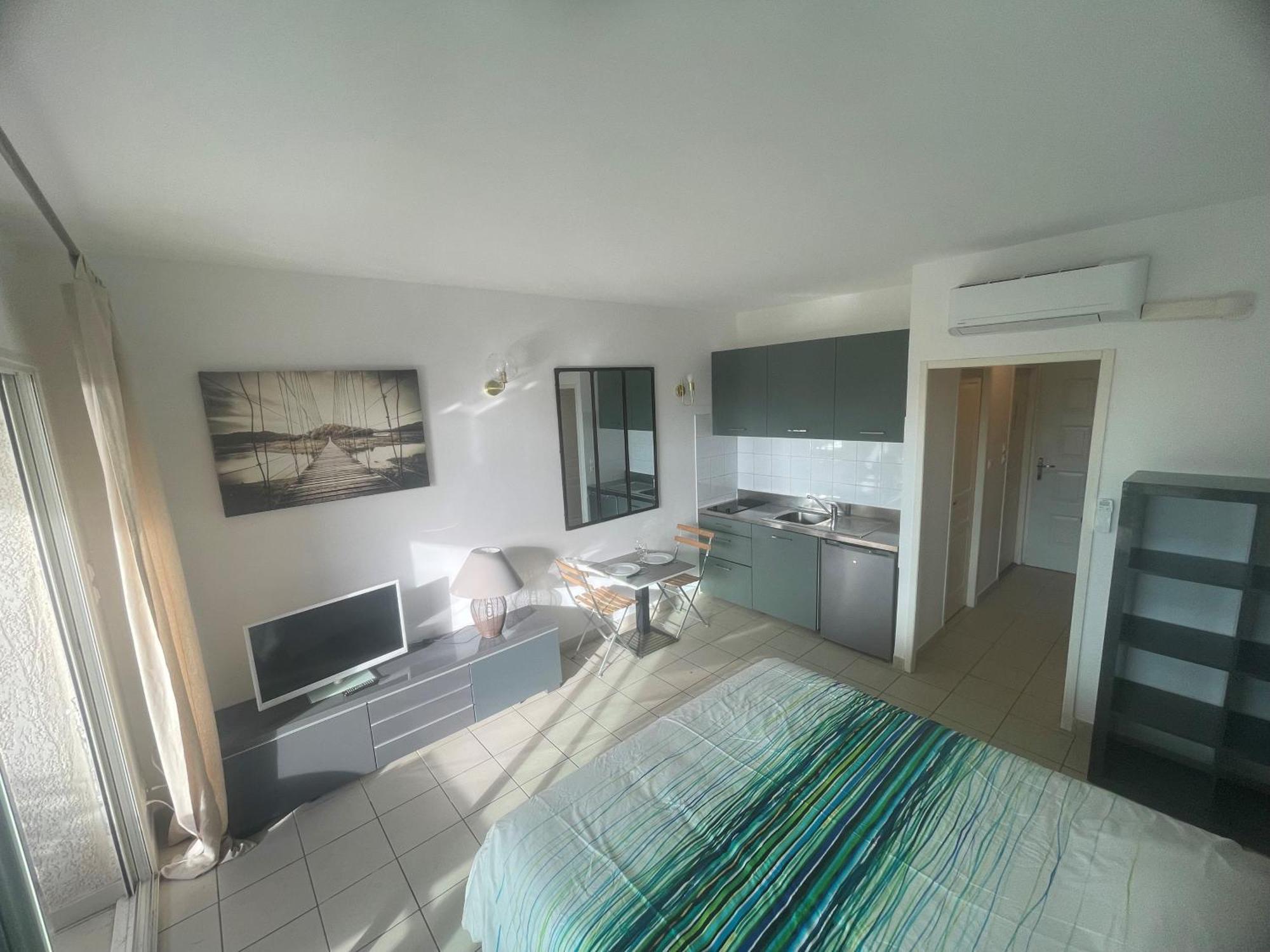 Studio 28 M2 Porticcio Centre Екстериор снимка
