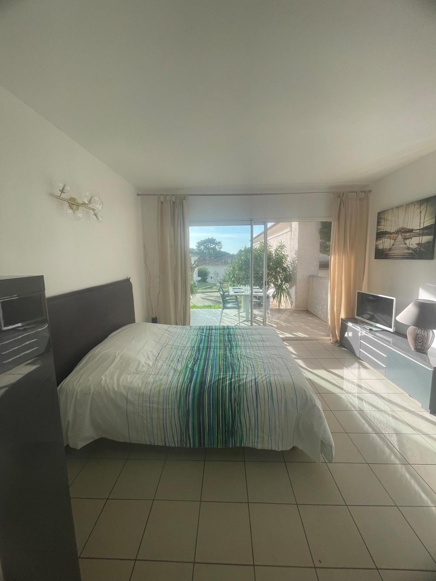 Studio 28 M2 Porticcio Centre Екстериор снимка